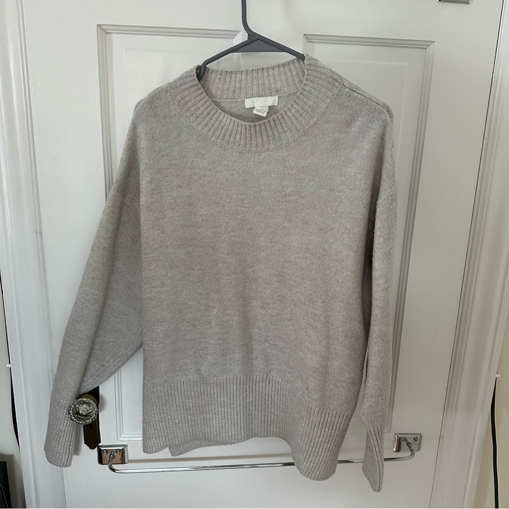 H&M Sweater - Medium